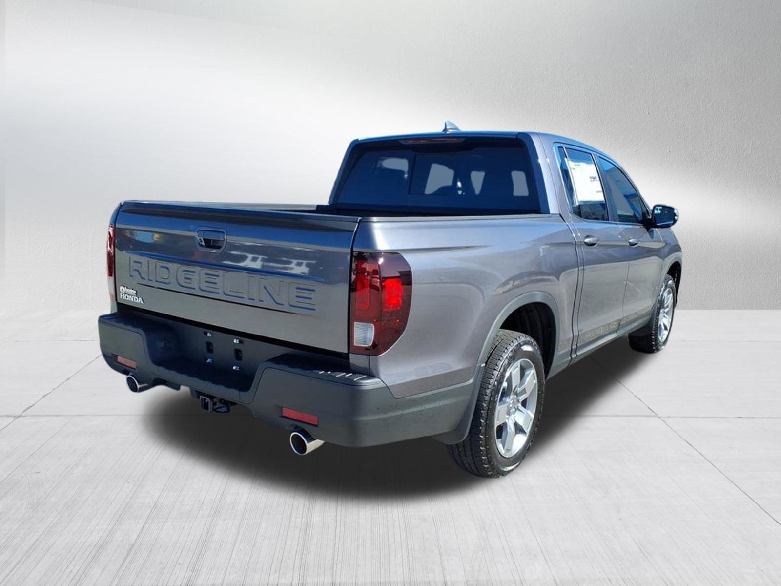 2025 Honda Ridgeline RTL photo 4