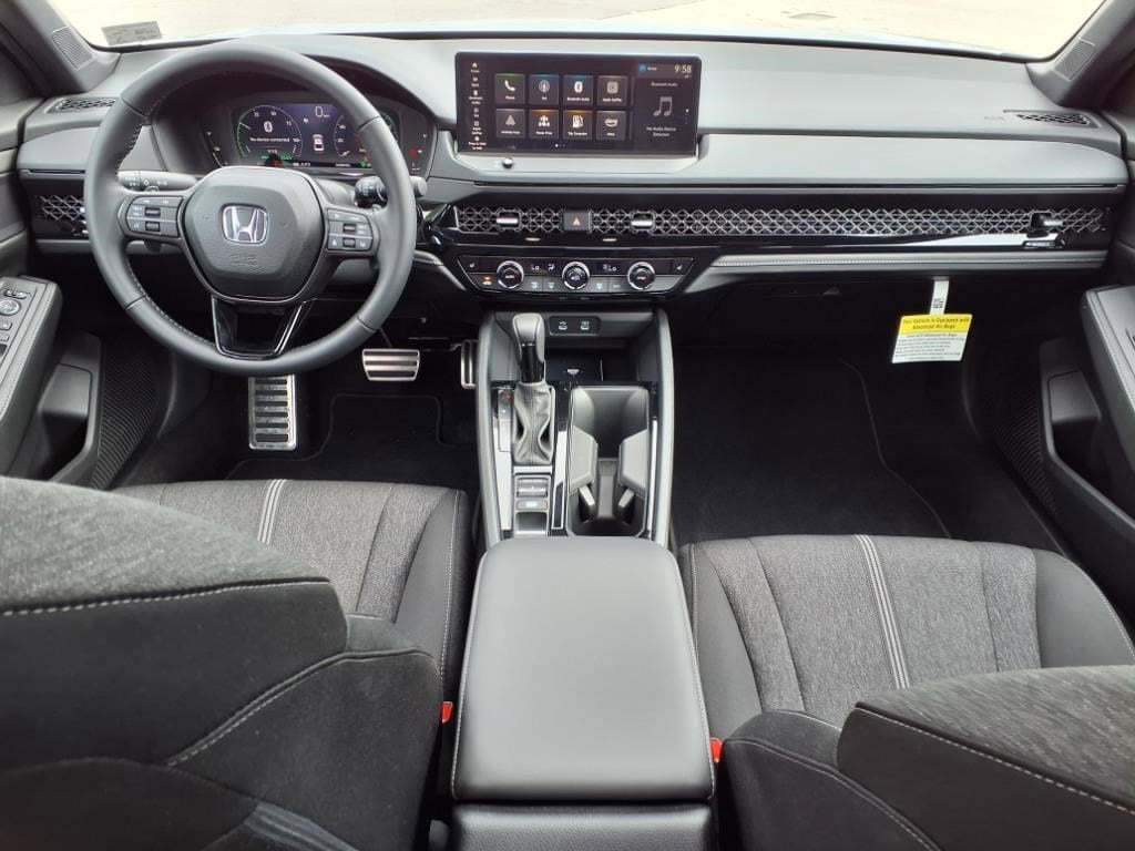 2025 Honda Accord Hybrid Sport - Photo 13