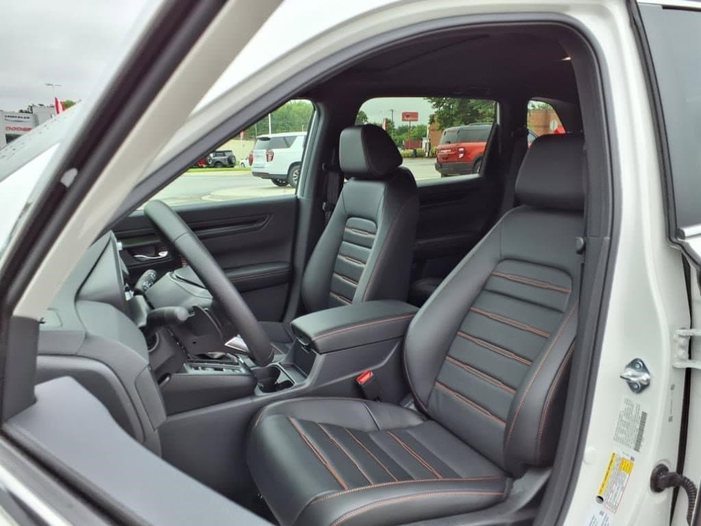 2025 Honda CR-V Sport-L - Photo 14