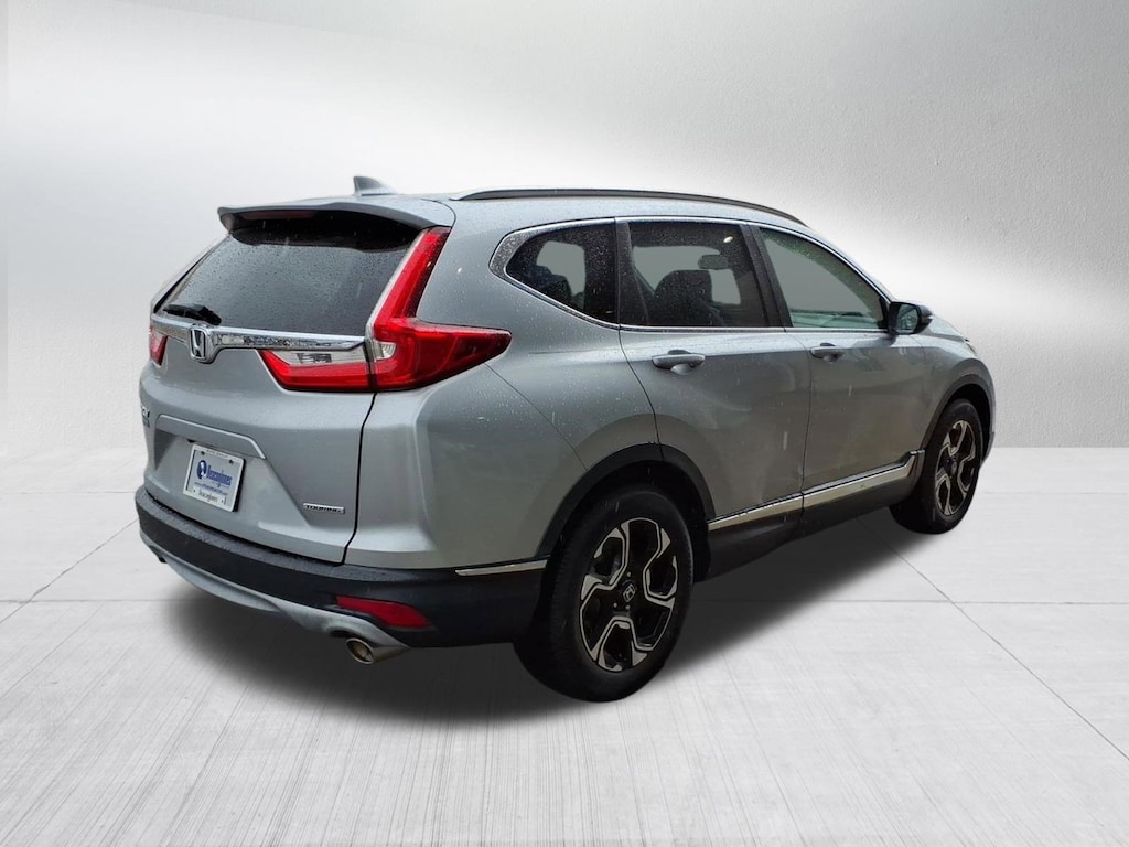 Used 2018 Honda CR-V Touring 2WD SUV