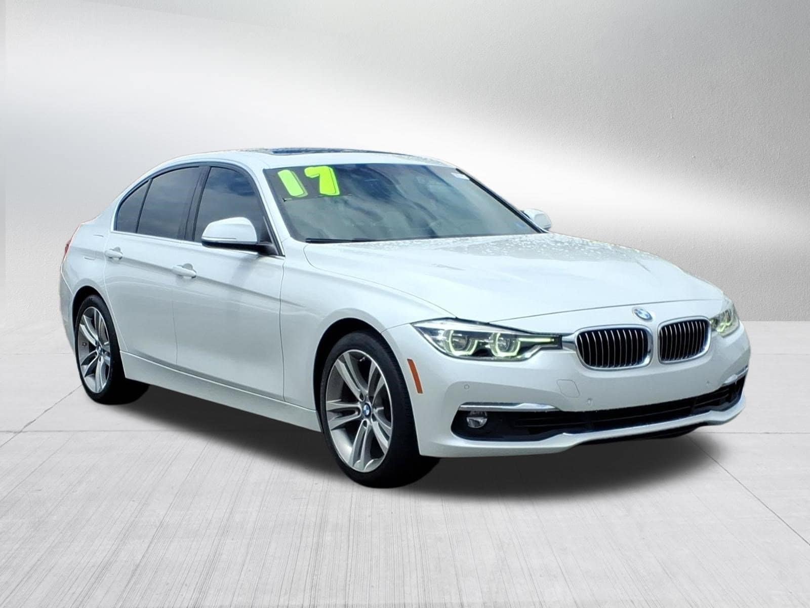 Used 2017 BMW 3 Series 330i with VIN WBA8B9G54HNU09214 for sale in South Hill, VA