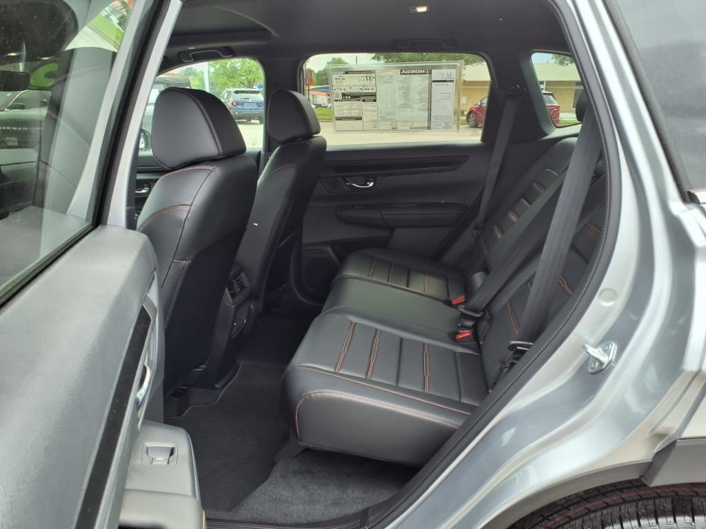 2025 Honda CR-V Sport-L - Photo 16