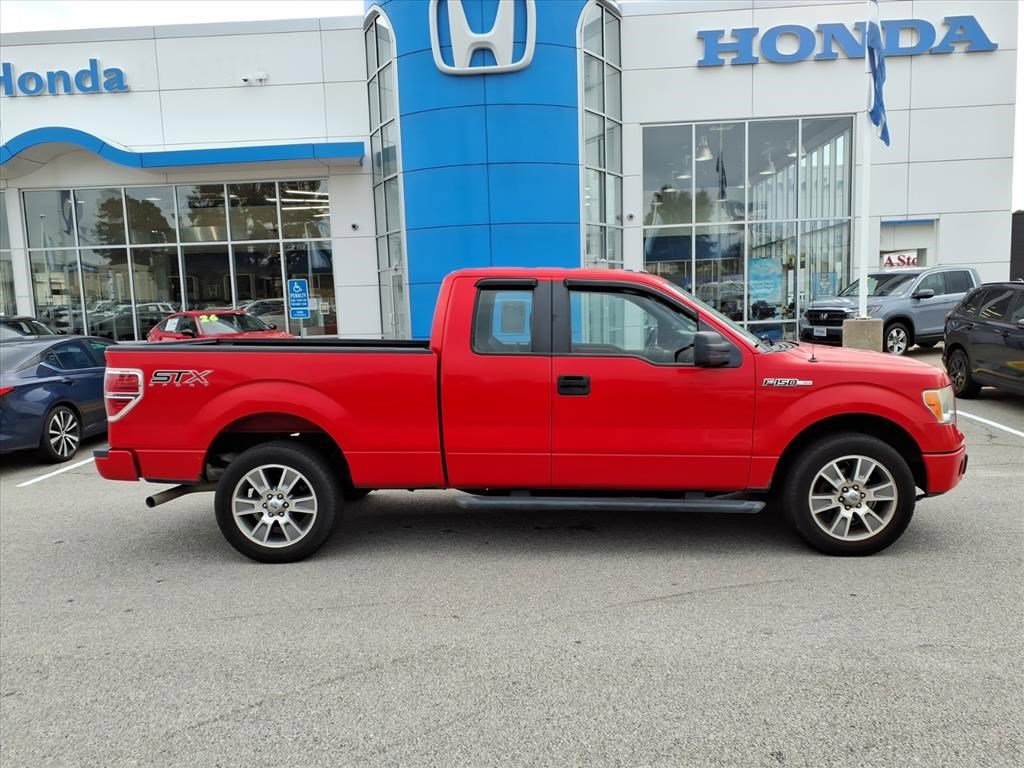 2014 Ford F-150 photo 3