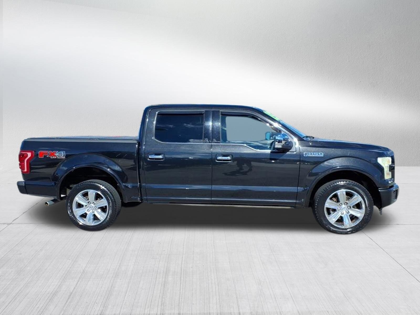 2015 Ford F-150 photo 3