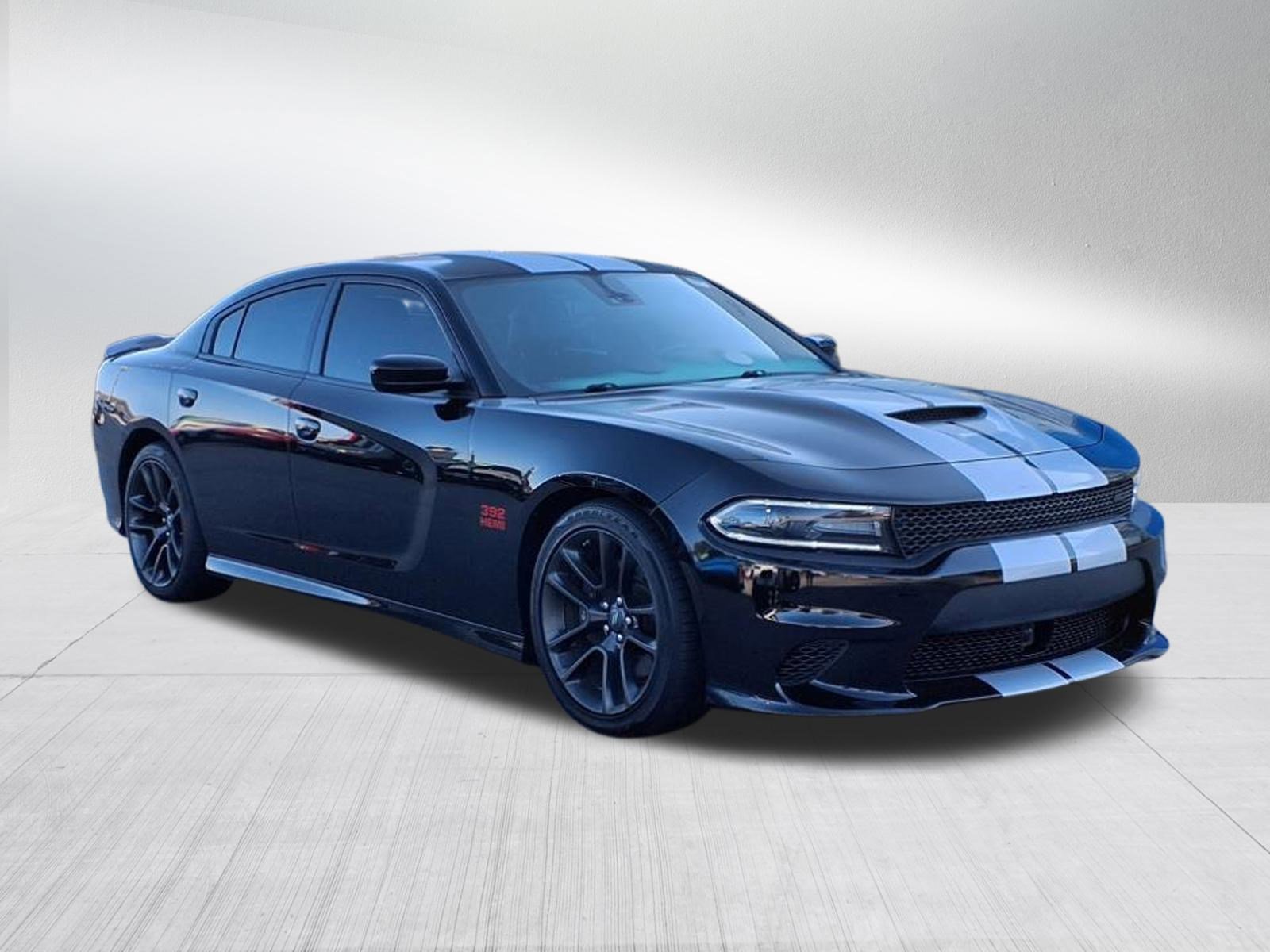 2021 Dodge Charger Scat Pack photo 2