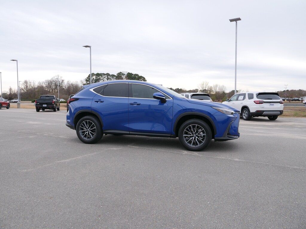 Used 2025 Lexus NX 250 Premium SUV