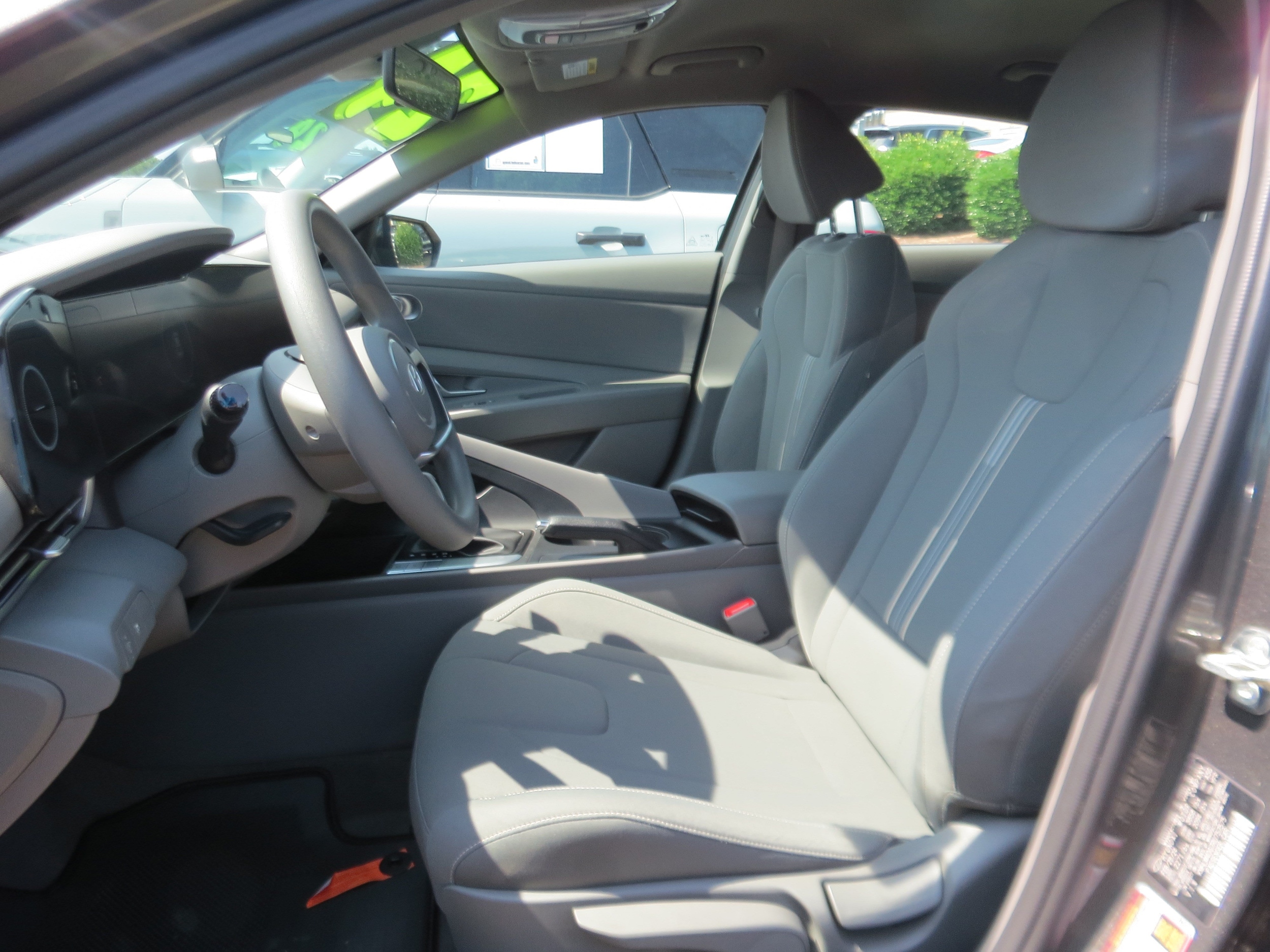 2024 Hyundai Elantra SEL - Photo 10