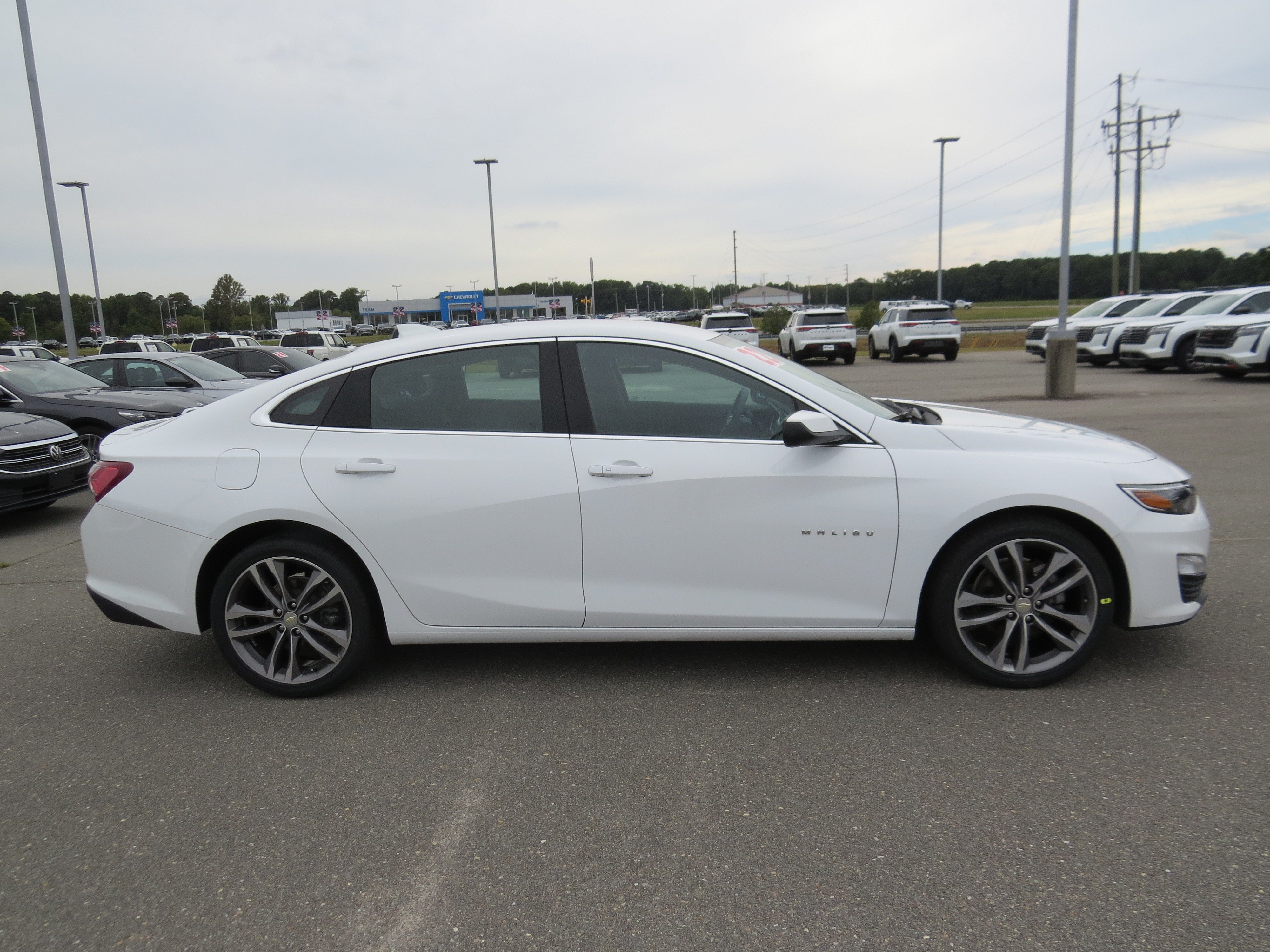 Used 2022 Chevrolet Malibu LT Sedan