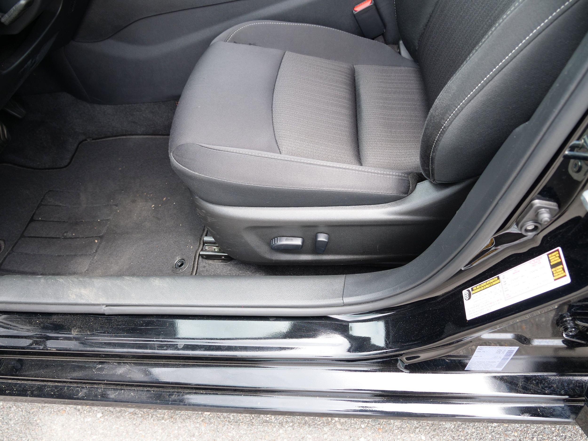 2025 Nissan Altima SV - Photo 15
