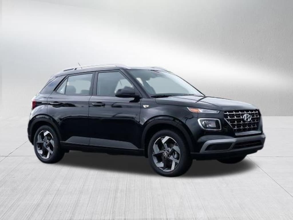 New 2026 Hyundai Venue SEL SUV