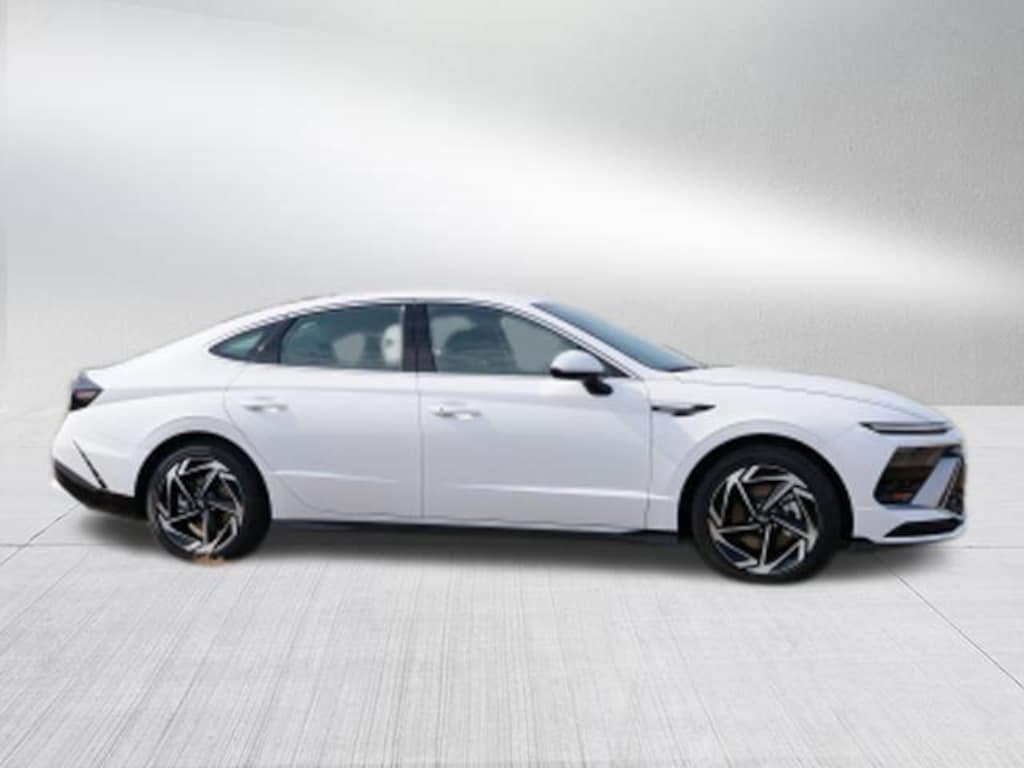 New 2026 Hyundai Sonata SEL Sport Sedan