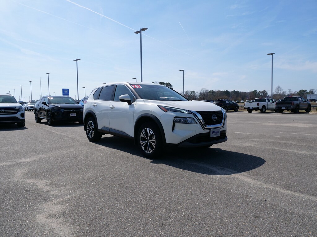 Used 2023 Nissan Rogue SV SUV