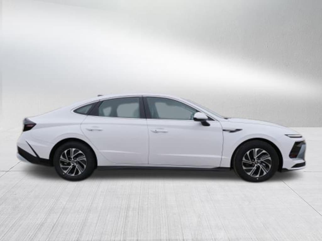 New 2026 Hyundai Sonata Hybrid Blue Sedan