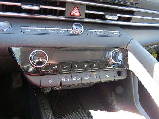 2025 Hyundai Elantra SEL - Photo 18