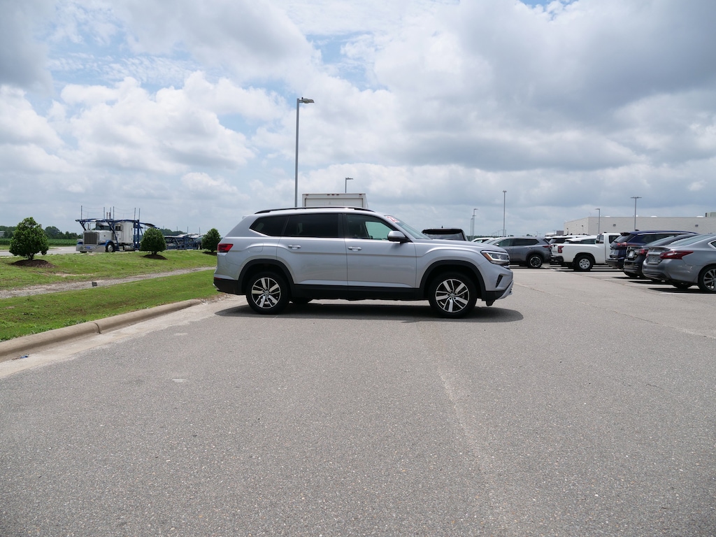 Used 2022 Volkswagen Atlas 2.0T SE SUV
