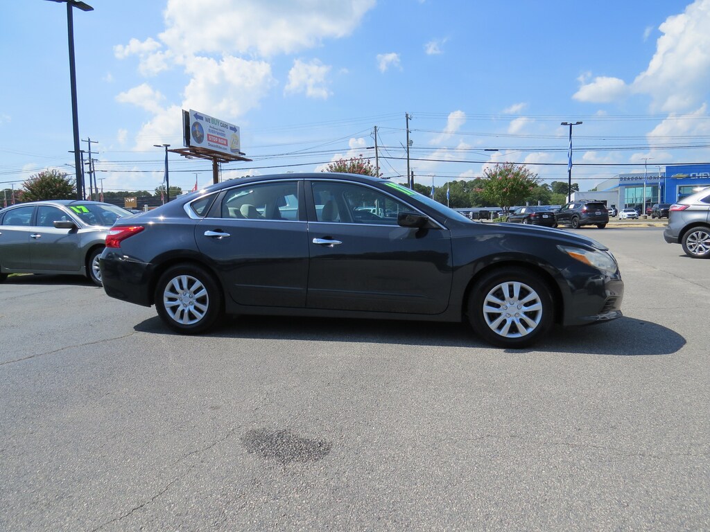 Used 2017 Nissan Altima 2.5 S Sedan