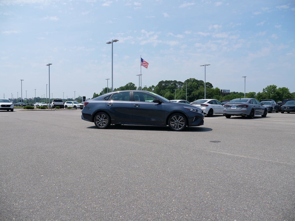 Used 2024 Kia Forte GT-Line Sedan