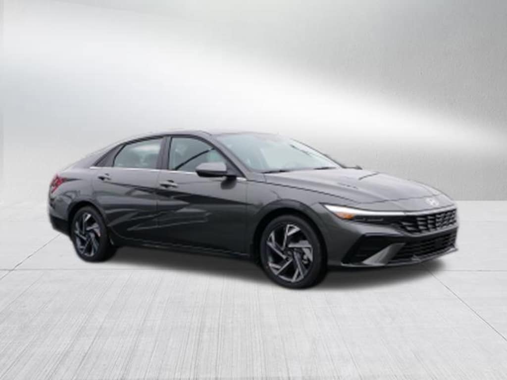 New 2026 Hyundai Elantra Limited Sedan