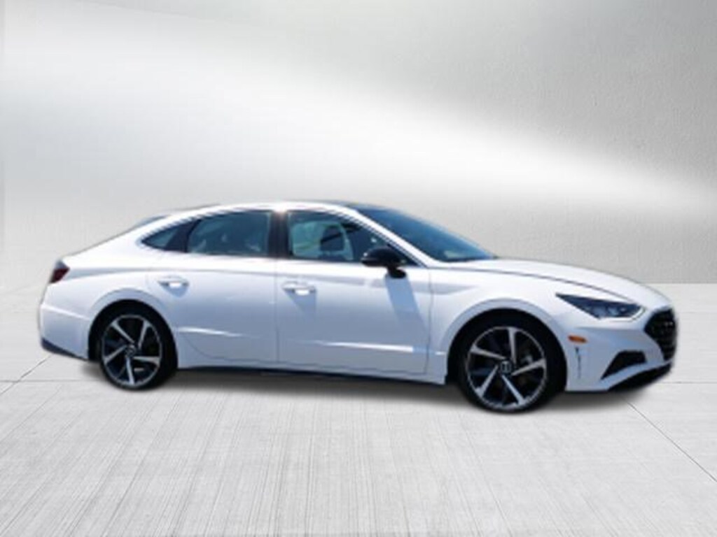 Used 2022 Hyundai Sonata SEL Plus Sedan