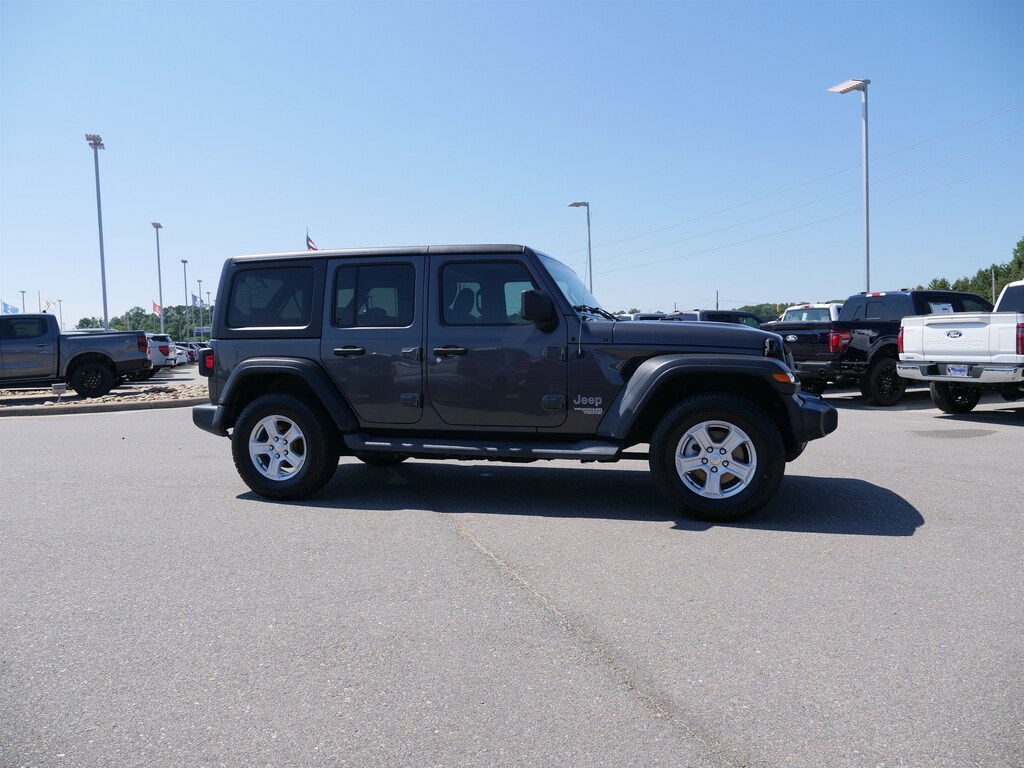 Used 2020 Jeep Wrangler Unlimited Sport SUV
