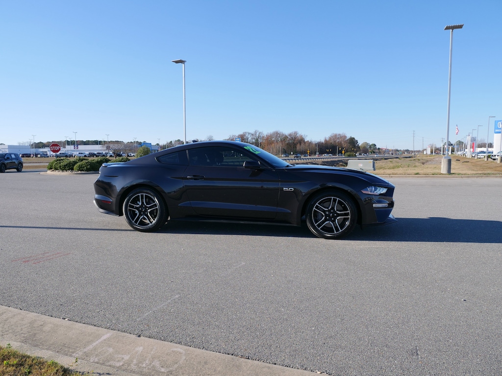 Used 2022 Ford Mustang Coupe