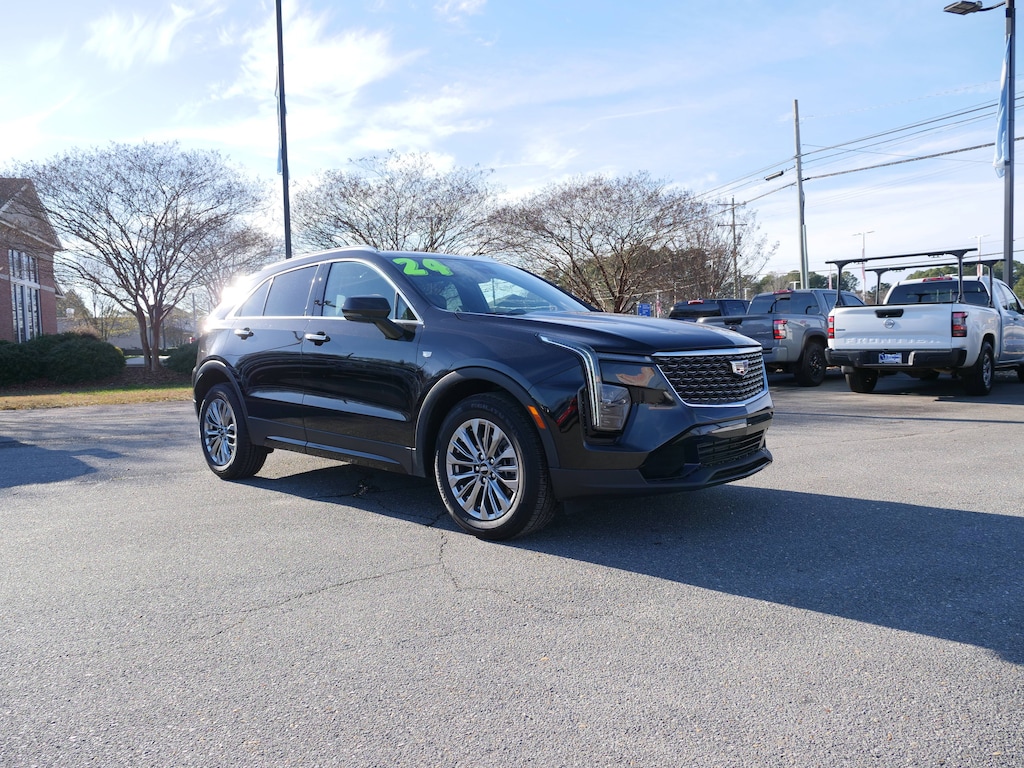 Used 2024 CADILLAC XT4 Premium Luxury SUV