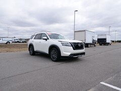 2024 Nissan Pathfinder SL SUV
