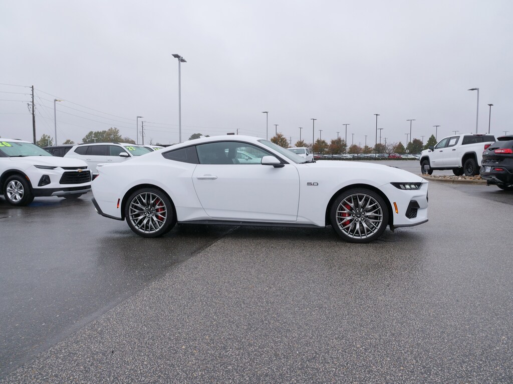 Used 2025 Ford Mustang  Coupe