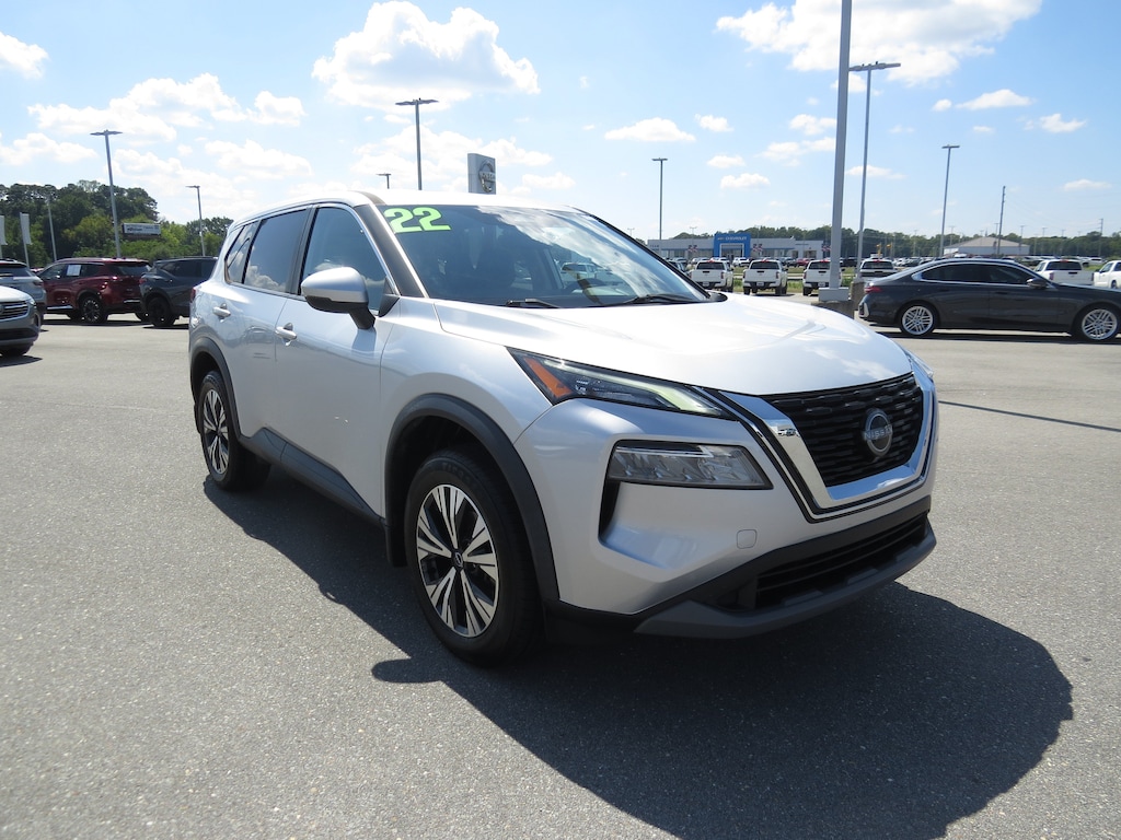 Used 2022 Nissan Rogue SV SUV