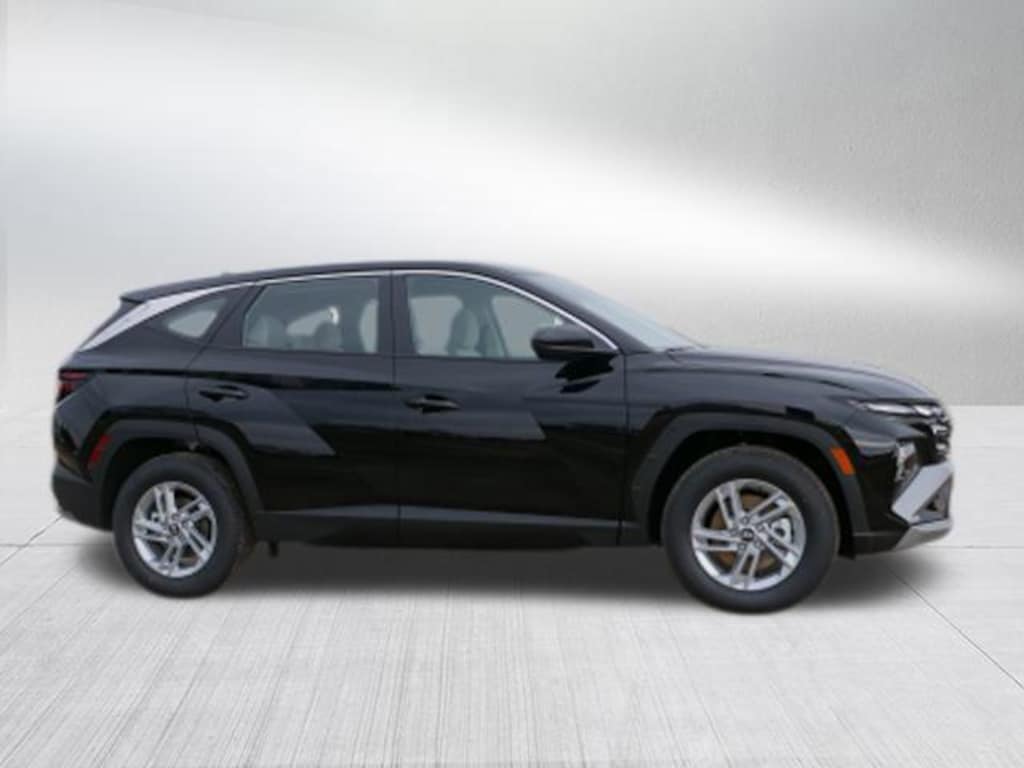 New 2026 Hyundai Tucson SE FWD SUV