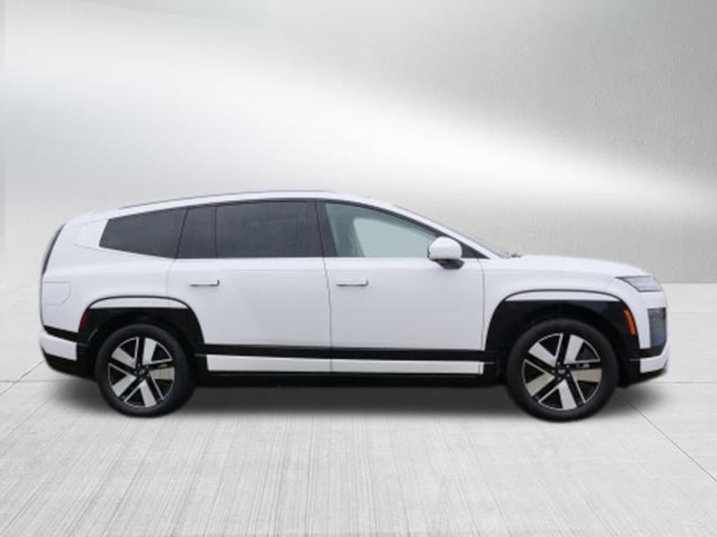 New 2026 Hyundai IONIQ 9 SEL SUV