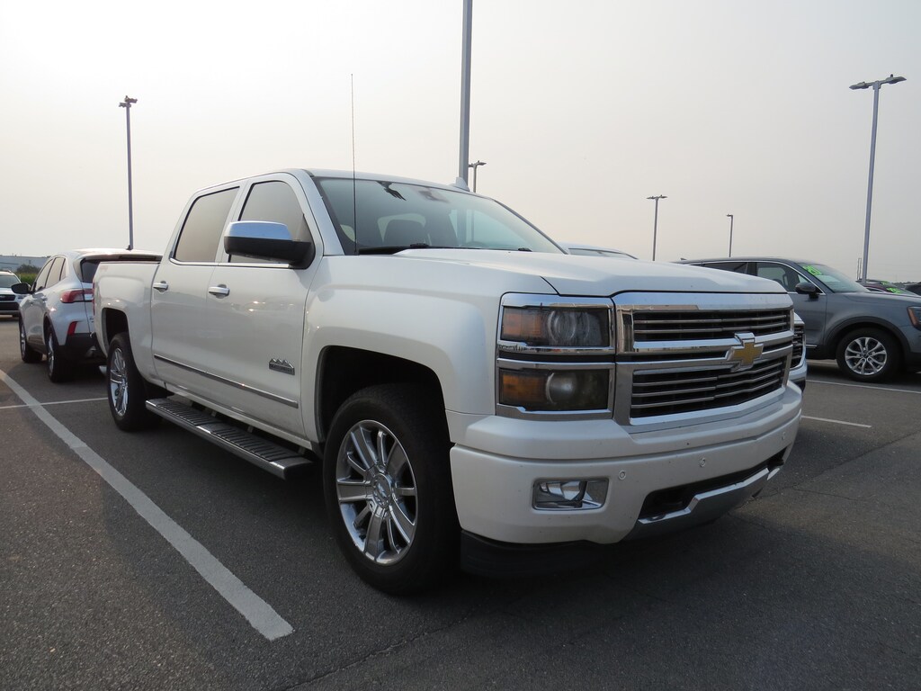 Used 2015 Chevrolet Silverado 1500 High Country Truck Crew Cab