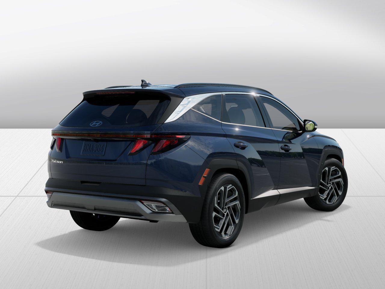 2026 Hyundai Tucson SEL PLUS FWD SUV Slide 3