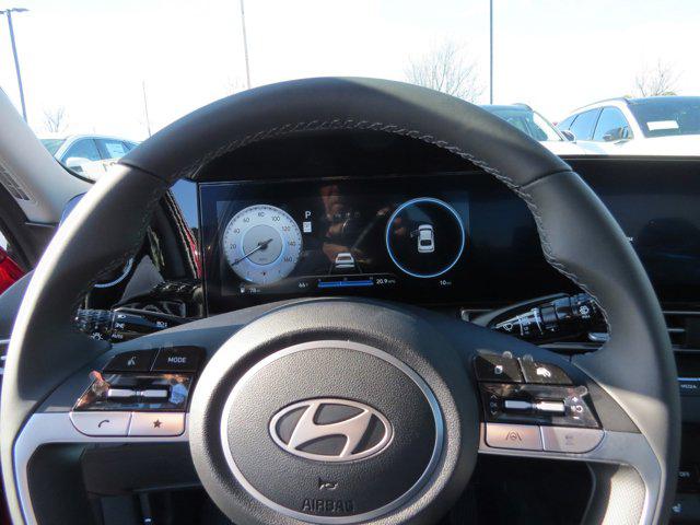 2025 Hyundai Elantra SEL - Photo 13