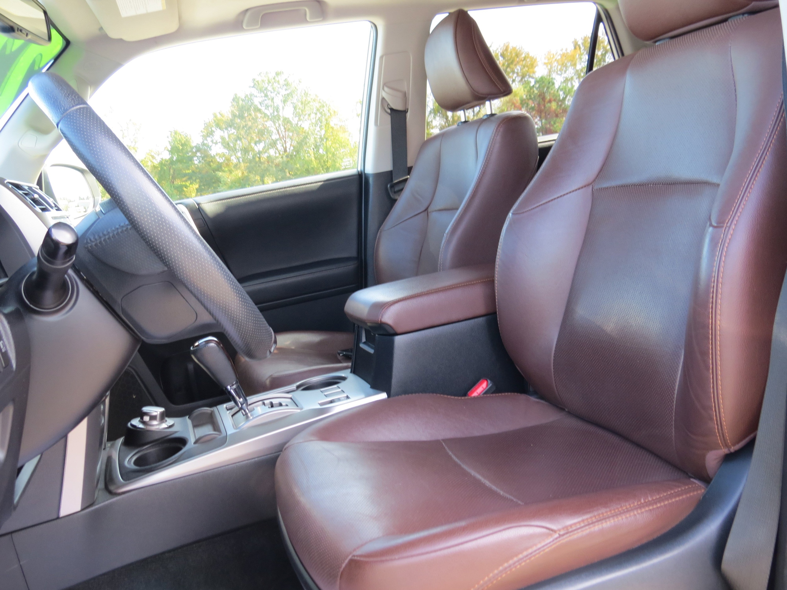 2022 Toyota 4Runner Limited - Photo 17