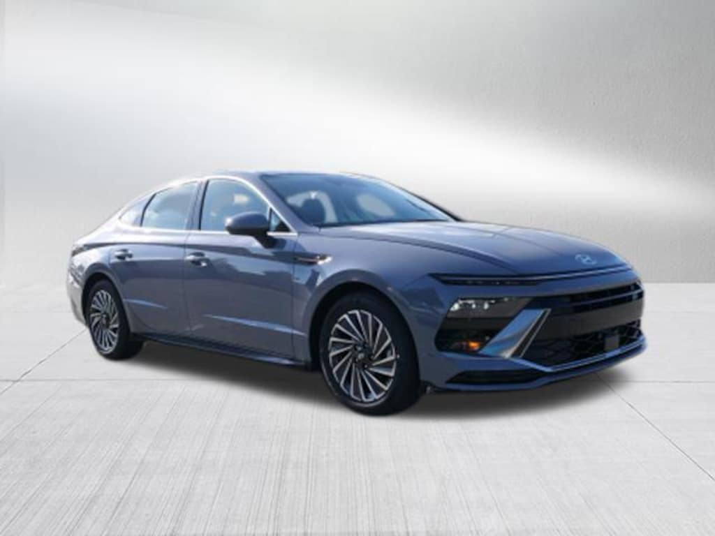 New 2026 Hyundai Sonata Hybrid SEL Sedan