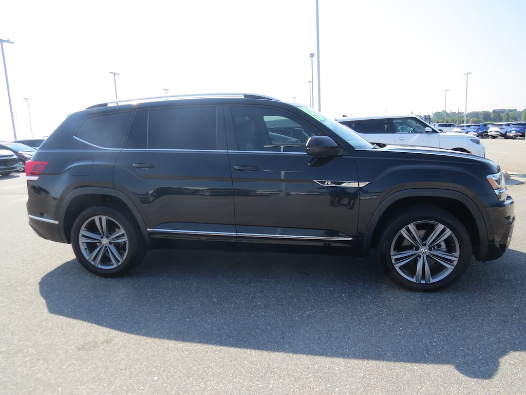 Used 2019 Volkswagen Atlas 3.6L V6 SE w/Technology R-Line SUV