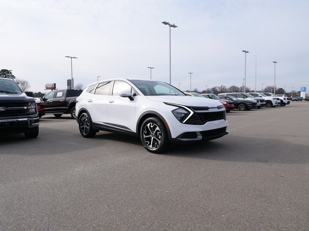 Used 2023 Kia Sportage EX SUV