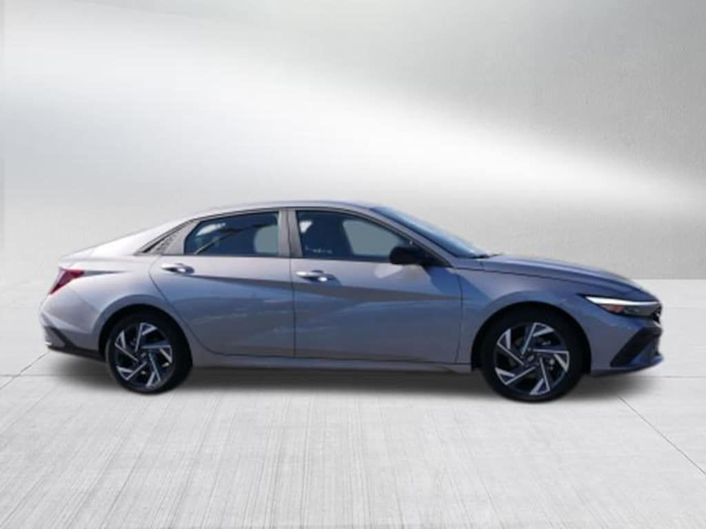 Certified 2025 Hyundai Elantra SEL Sport Sedan