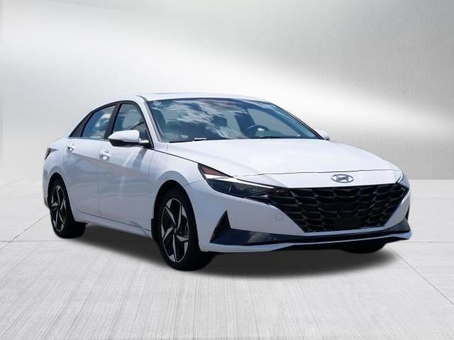 2023 Hyundai Elantra Limited - Photo 9