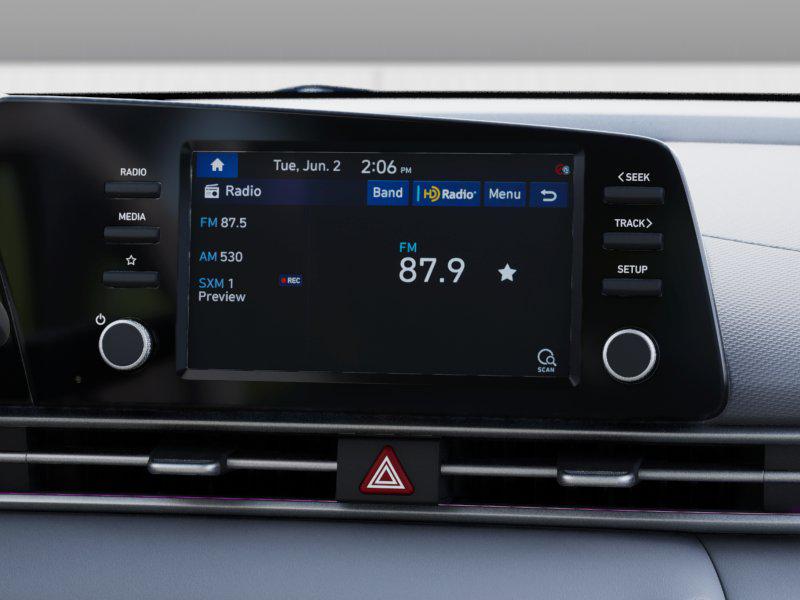 2026 Hyundai Elantra SE 4dr Car Slide 12