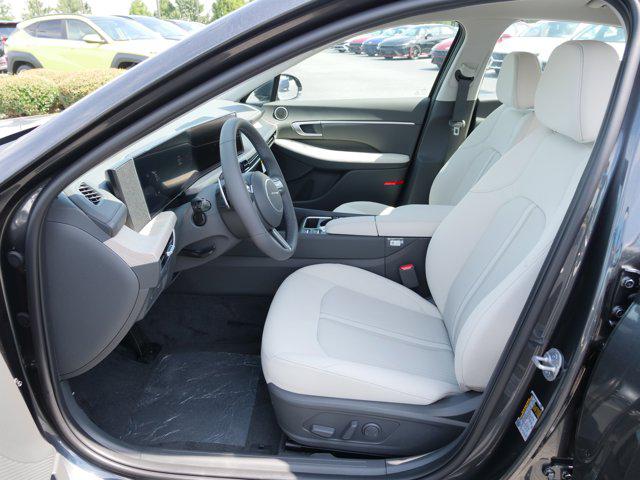 2025 Hyundai Sonata Hybrid SEL - Photo 14