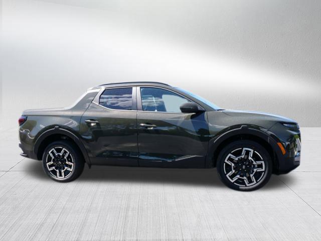 2025 Hyundai Santa Cruz Limited photo 2