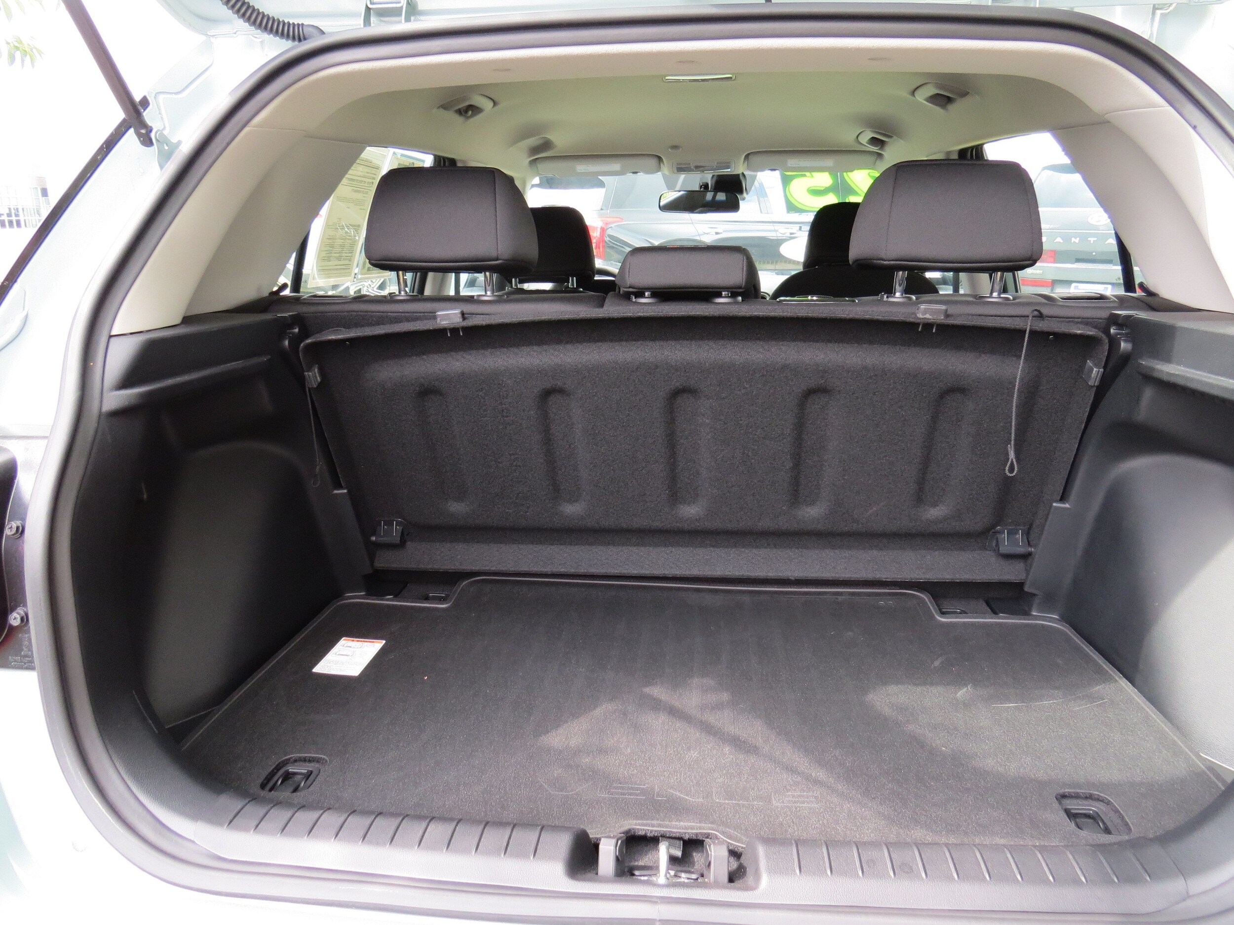 2025 Hyundai Venue SE - Photo 8