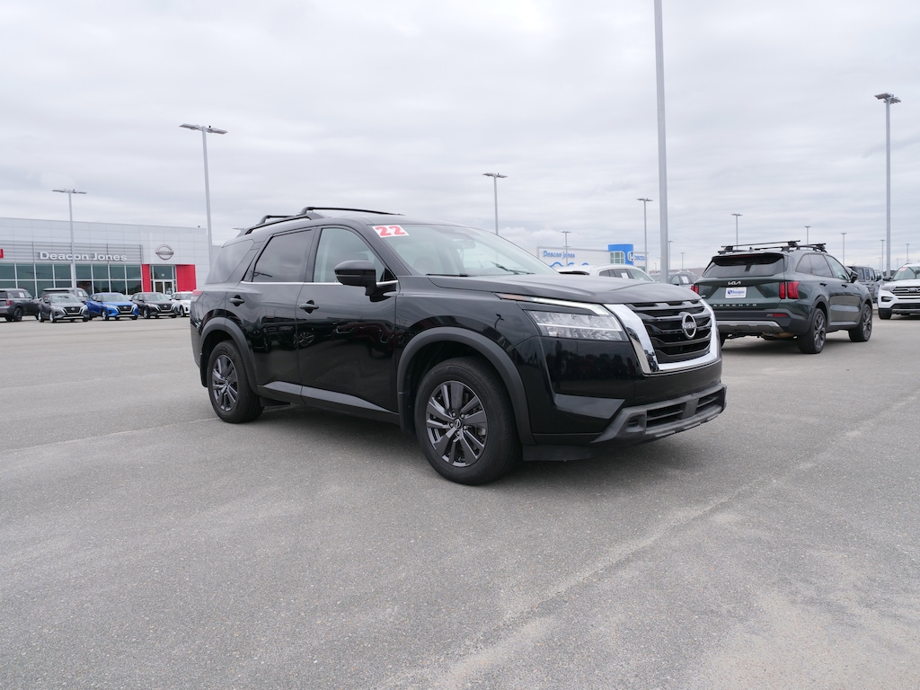 Used 2022 Nissan Pathfinder SV SUV