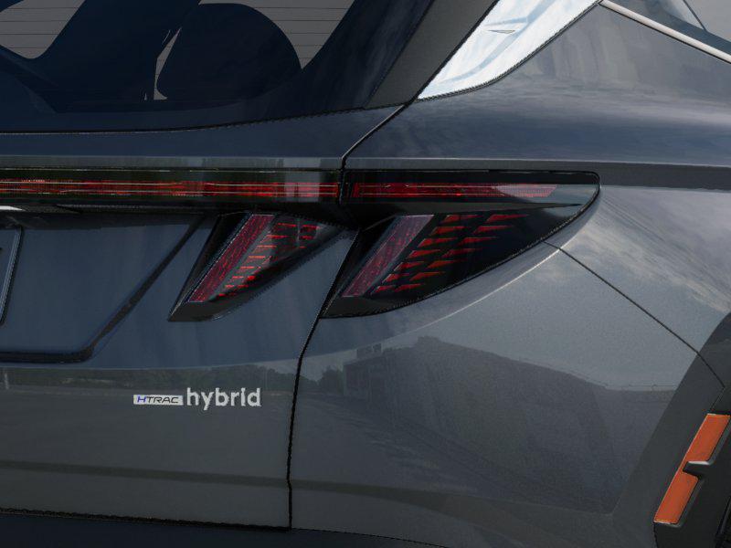 2026 Hyundai Tucson Hybrid LIMITED SUV Slide 9