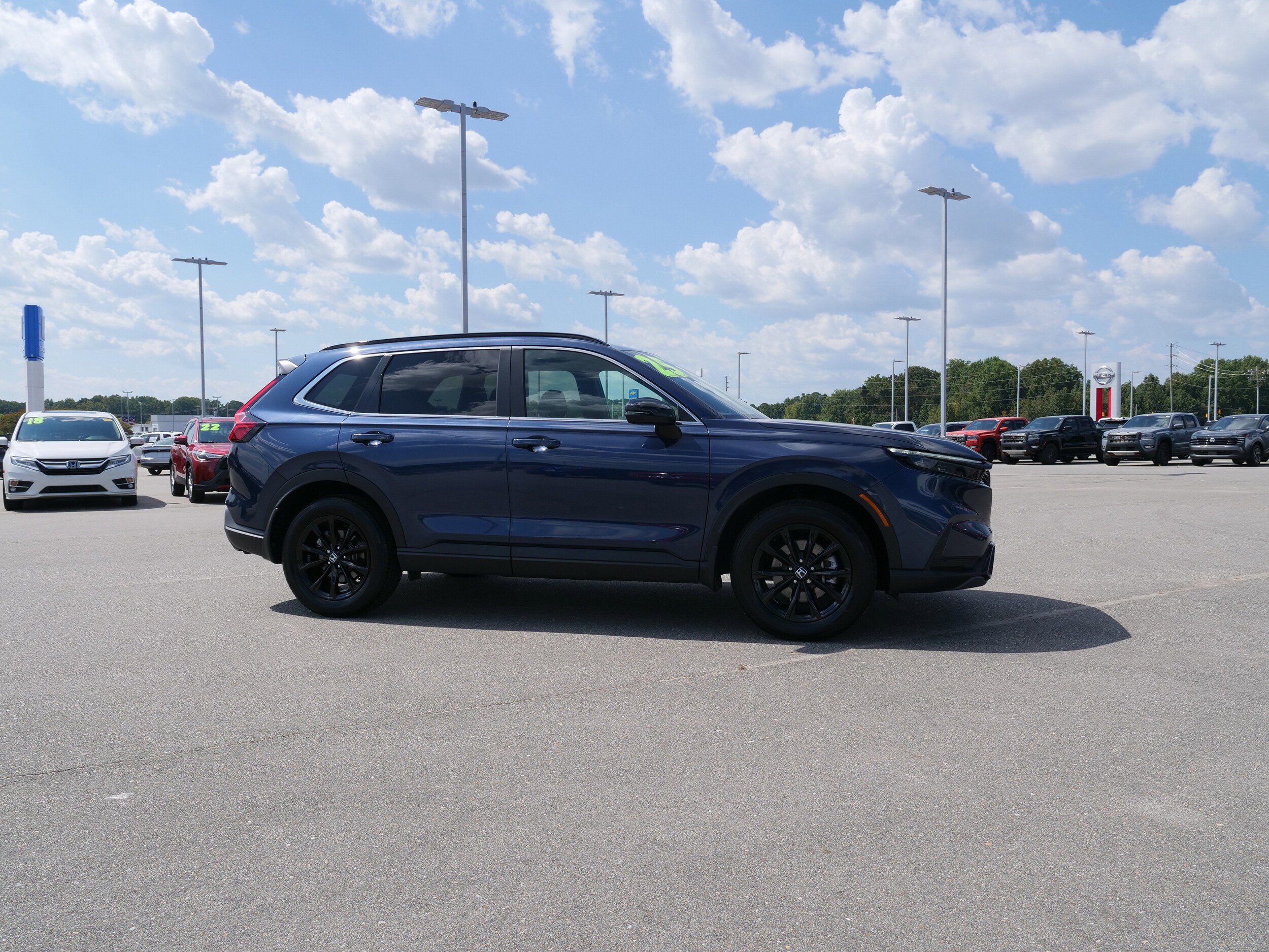 2025 Honda CR-V Hybrid Sport-L photo 2