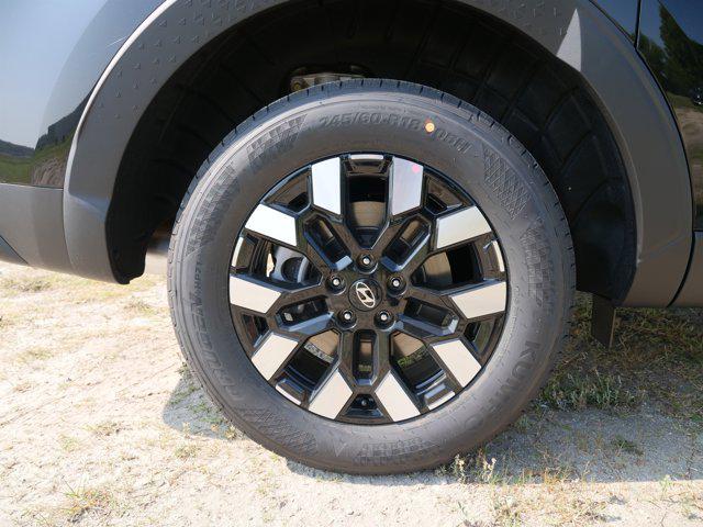 2025 Hyundai Santa Cruz SE photo 2