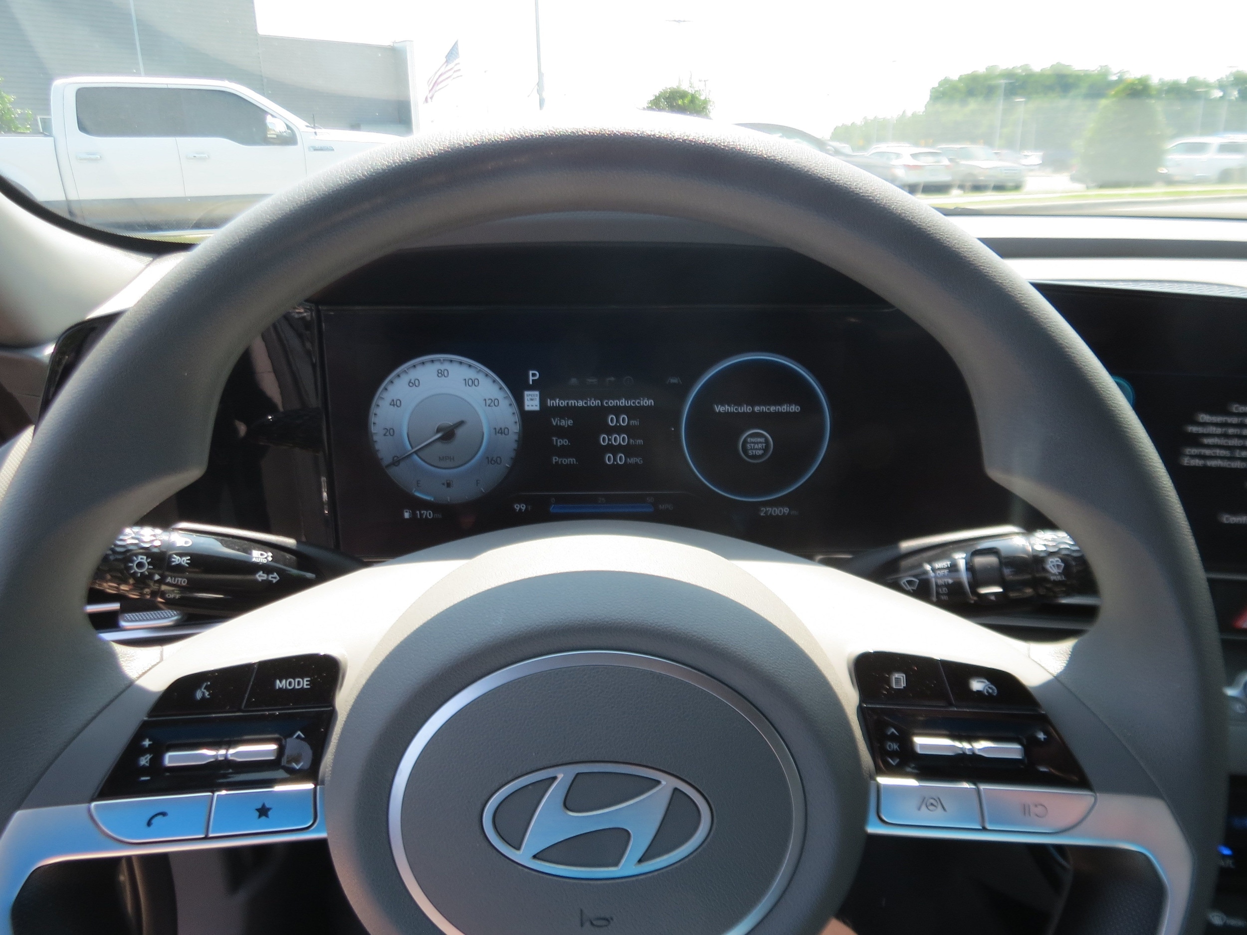 2024 Hyundai Elantra SEL - Photo 15