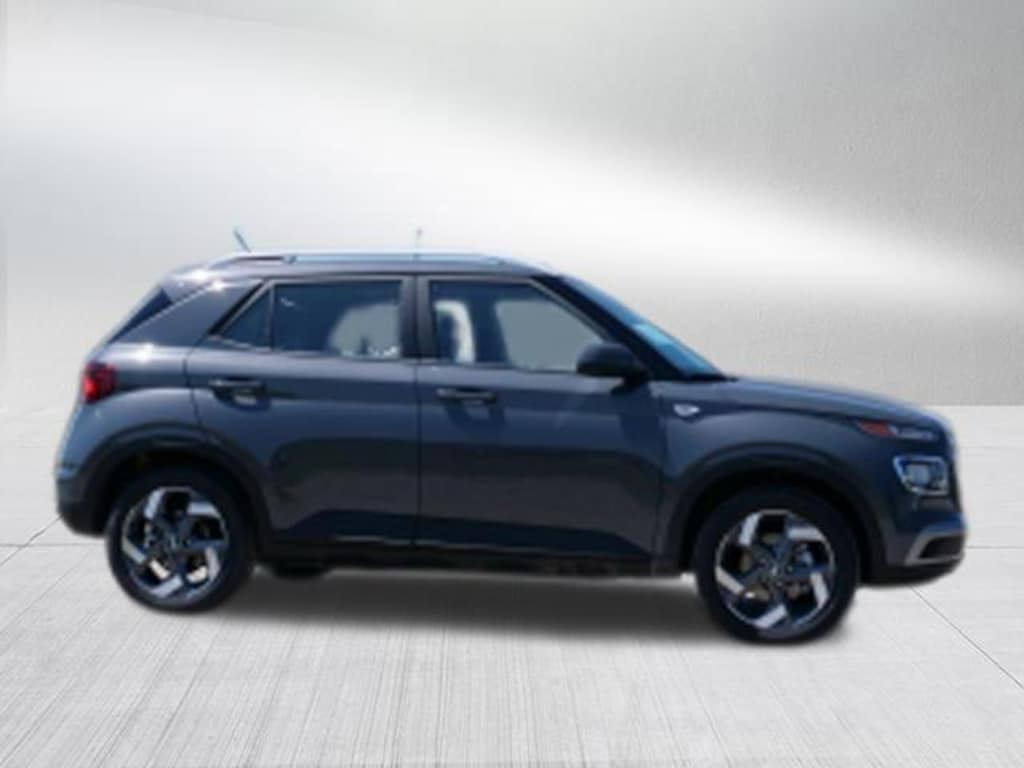 New 2026 Hyundai Venue SEL SUV